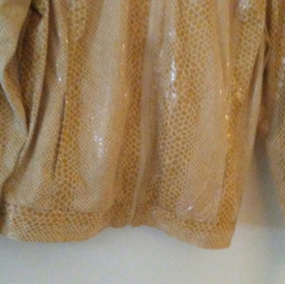 Jacket - Picture 3 of 5